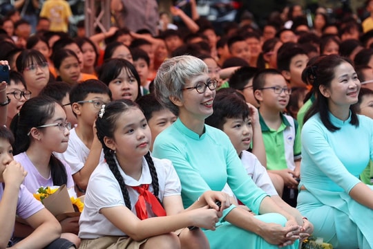 Từ năm học 2025-2026, học sinh trung học chính thức học 2 buổi/ngày