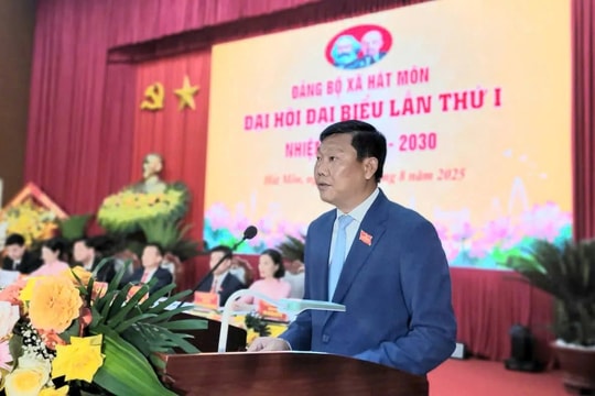 Phấn đấu đưa xã Hát Môn đi đầu trong sản xuất nông nghiệp ứng dụng công nghệ cao