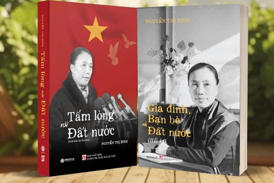 Lấp lánh một tấm lòng son sắt với non sông
