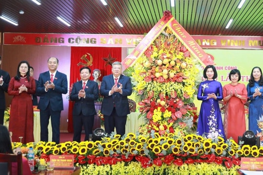 Phát huy mọi nguồn lực, tạo tiền đề xây dựng phường Định Công văn minh, hiện đại, phát triển bền vững