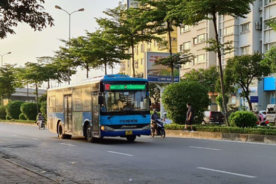 Hà Nội tăng cường các tuyến buýt phục vụ nhân dân, du khách tham gia Triển lãm kỷ niệm 80 năm Ngày Quốc khánh