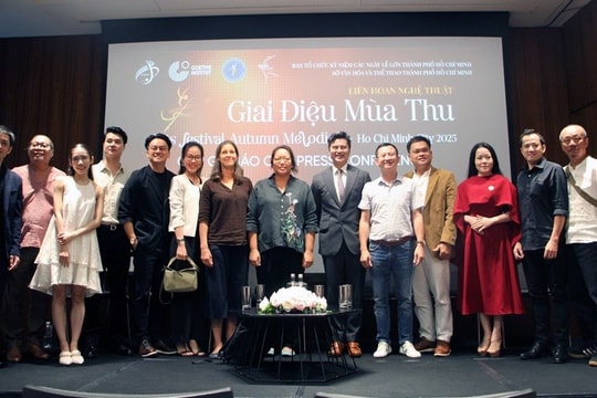 Liên hoan nghệ thuật “Giai điệu Mùa Thu 2025” quy tụ dàn nghệ sĩ đình đám Việt Nam và quốc tế