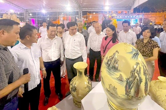 Hội chợ quà tặng Thủ đô 2025 thúc đẩy phát triển làng nghề