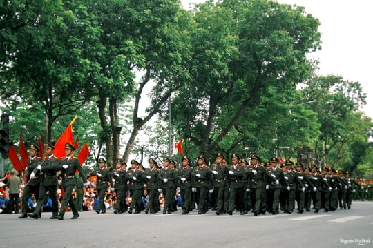 "80 năm Công an nhân dân Việt Nam cùng toàn dân trong sự nghiệp xây dựng và bảo vệ Tổ quốc"