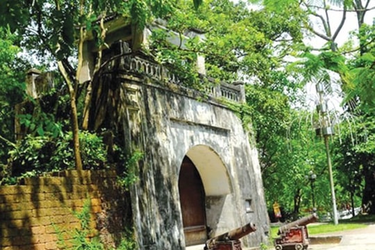 Nhớ người thơ tài hoa của Sơn Tây