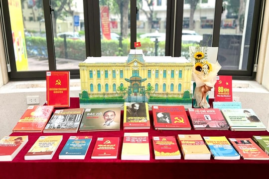 Trung tâm Văn hóa và Thư viện Hà Nội lan tỏa hào khí cách mạng Tháng Tám và Quốc khánh 2/9