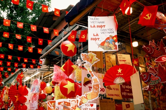 "Tự hào Việt Nam - Nhuộm đỏ không gian mạng" chào mừng Quốc khánh 2/9