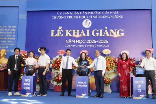 Trường THCS Trưng Vương tưng bừng khai giảng năm học mới