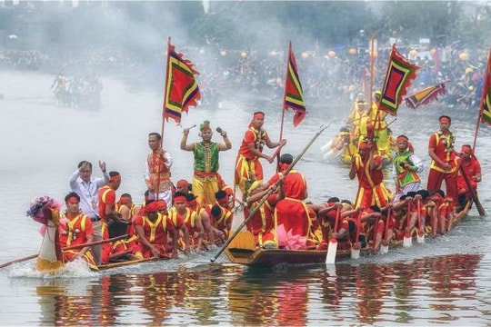Kiêng đánh cá và nuôi trâu trắng ở làng Đăm