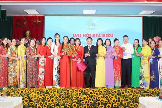Đại hội đại biểu Hội Liên hiệp Phụ nữ phường Đông Ngạc lần thứ I