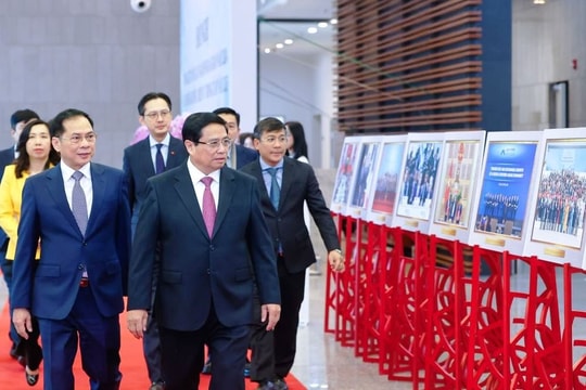 Xây dựng, phát triển ngành Ngoại giao toàn diện, hiện đại, chuyên nghiệp trong kỷ nguyên vươn mình của dân tộc