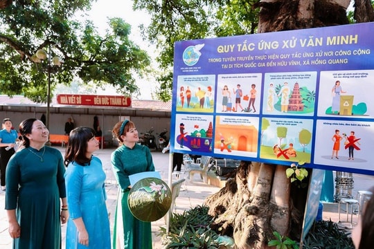 Đẩy mạnh tuyên truyền thực hiện 2 Quy tắc ứng xử, xây dựng người Hà Nội thanh lịch, văn minh