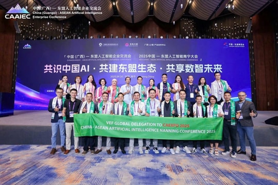 VEF Global dẫn đầu đoàn 30 doanh nghiệp Việt Nam tham dự CAEXPO 2025 và Hội nghị AI ASEAN – Trung Quốc với nhiều kết quả nổi bật
