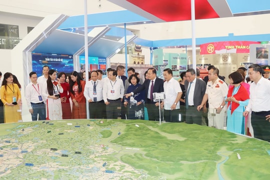 Đổi mới mạnh mẽ tư duy, hiện thực khát vọng Thủ đô “Văn hiến – Văn minh – Hiện đại”