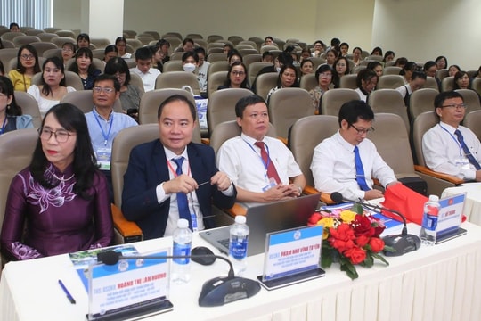 Các chuyên gia tìm hướng “Tiếp cận mới trong điều trị bệnh người cao tuổi”