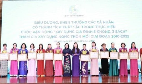 Gia đình "5 không, 3 sạch" góp phần phát triển kinh tế, ổn định cuộc sống