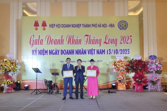 Hà Nội tôn vinh doanh nghiệp, doanh nhân Thủ đô tiêu biểu xuất sắc