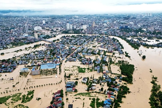 Hội chữ thập đỏ TP Hà Nội kêu gọi quyên góp ủng hộ các tỉnh bị ảnh hưởng bão lũ
