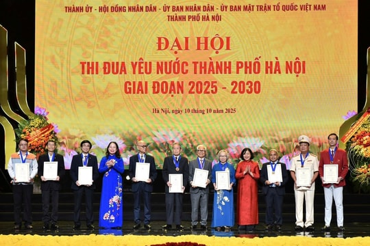 Hà Nội vinh danh 10 "Công dân Thủ đô ưu tú" năm 2025
