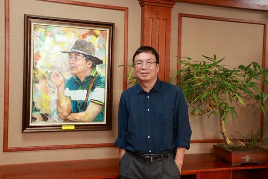 Thơ Nguyễn Tiến Thanh trong sự vận động của thơ Việt Nam đương đại