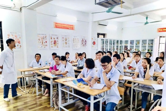 Viện Công nghệ và Sức khỏe phối hợp với Trường Trung cấp Y Dược Lê Hữu Trác mở lớp sơ cấp nghề Xoa bóp – Bấm huyệt Viện Công nghệ và Sức khỏe phối hợp với Trường Trung cấp Y Dược Lê Hữu Trác mở lớp sơ cấp nghề Xoa bóp – Bấm huyệt