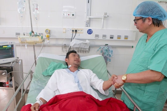 Ca ghép thận đầu tiên ở Việt Nam sử dụng máy bảo quản thận liên tục có hạ nhiệt HMP LifePort