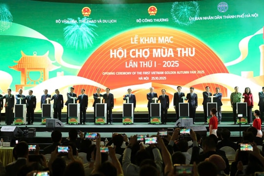 Khai mạc Hội chợ Mùa Thu lần thứ nhất - năm 2025 Khai mạc Hội chợ Mùa Thu lần thứ nhất - năm 2025