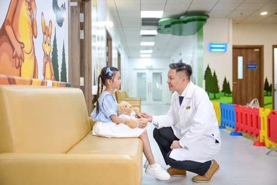 Bé trai 8 tháng tuổi hồi sinh thần kỳ nhờ trái tim nhân tạo ECMO Bé trai 8 tháng tuổi hồi sinh thần kỳ nhờ trái tim nhân tạo ECMO