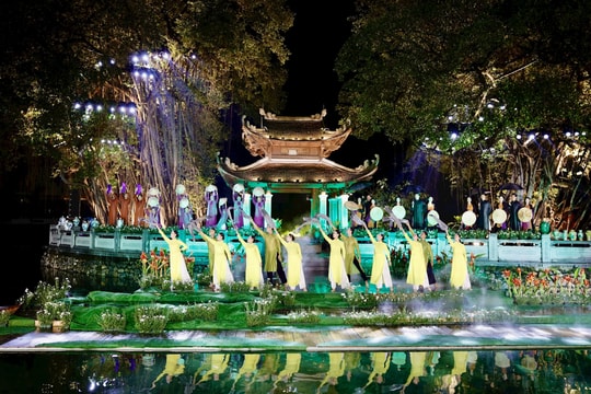 Áo dài Việt – Linh hồn di sản trong dòng chảy văn hóa ngàn năm