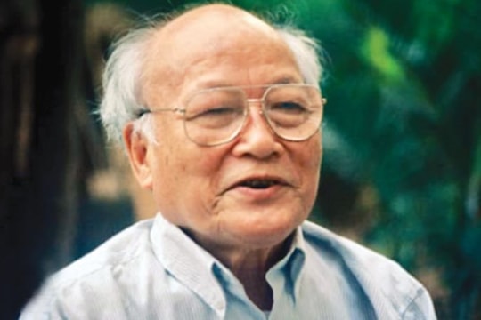 Nhà thơ Hữu Loan và nhà văn Tô Hoài qua bút ký của Lê Xuân Sơn