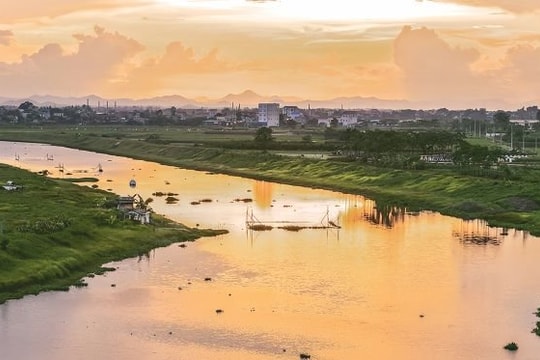 Càng sống đời càng đầy đặn yêu thương