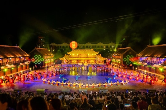 Vingroup công bố trụ cột văn hóa - kiến tạo không gian nghệ thuật đẳng cấp quốc tế