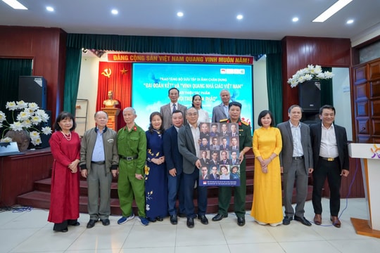 Lan tỏa tinh thần đại đoàn kết và vinh quang nghề giáo Việt Nam