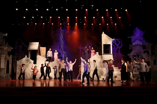 Quảng bá văn hóa, con người Thủ đô tại Liên hoan nghệ thuật quần chúng khu dân cư toàn quốc 2025