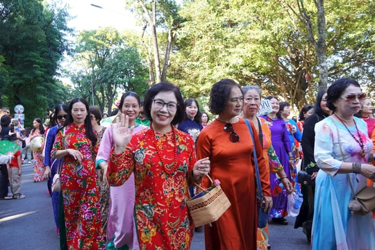 Du lịch Hà Nội tiếp tục tăng trưởng, thu hút 2,5 triệu lượt khách trong tháng 11