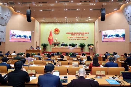 Thành phố Hà Nội thông qua tổng số biên chế công chức hành chính năm 2026