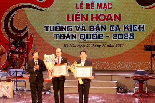 “Lửa cháy Phiên Ngung” và “Chìm trong vòng xoáy” đoạt Huy chương vàng tại Liên hoan Tuồng và Dân ca kịch toàn quốc 2025