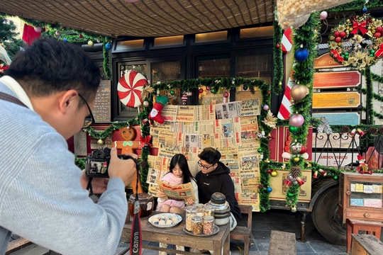 "Đưa di sản xuống phố" lan tỏa giá trị văn hóa tới giới trẻ Hà Nội