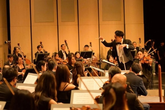 Hòa nhạc chào năm mới 2026 tại Nhà hát Hồ Gươm