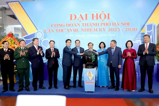 Khai mạc triển lãm "Công đoàn Thủ đô - Đổi mới, sáng tạo, hội nhập"