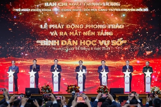 Phong trào “Bình dân học vụ số” - Nền tảng xã hội cho tiến trình chuyển đổi số của Thủ đô