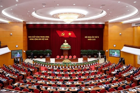 Tiếp tục thực hiện tốt “bốn kiên định”, 3 nhóm giải pháp đột phá trong công tác xây dựng Đảng