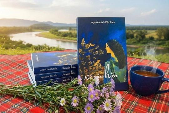 “Xứ của Hiền” - cuốn tản văn như một album ảnh màu sepia