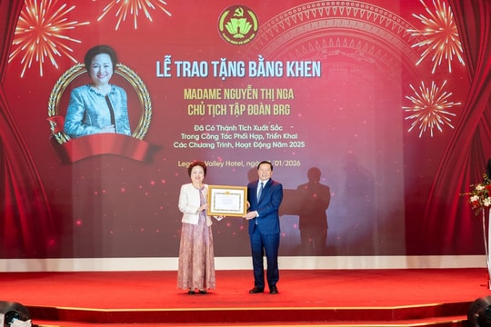 Tập đoàn BRG vinh dự được trao tặng Bằng khen của Ban Tuyên giáo và Dân vận Trung ương