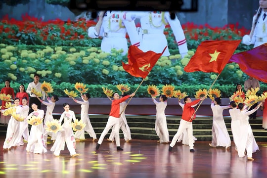 Đặc sắc chuỗi chương trình nghệ thuật  chào mừng Đại hội XIV của Đảng