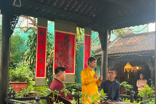 Người Hà Nội mang ký ức Kẻ Chợ đi gìn giữ hồn làng xứ Huế