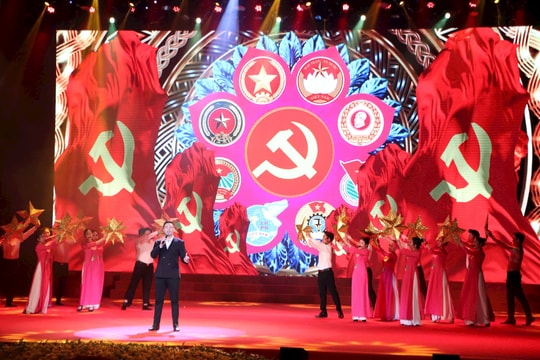 Nhiều chương trình nghệ thuật phong phú, đặc sắc phục vụ Nhân dân đón Tết Nguyên đán Bính Ngọ