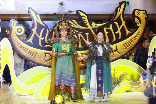 Huyền tích Chử Đồng Tử được tái hiện qua "Huyền tình Dạ Trạch" mở màn cho mùa phim Tết 2026