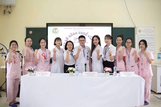 Bài 1: Hành trình kết nối quá khứ - hiện tại - tương lai