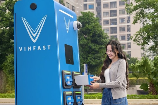 Đổi pin vừa hời, vừa nhanh hơn đổ xăng, VinFast Feliz II chinh phục khách hàng, chốt sớm để nhận ưu đãi “nhiều lớp” trước 15/3